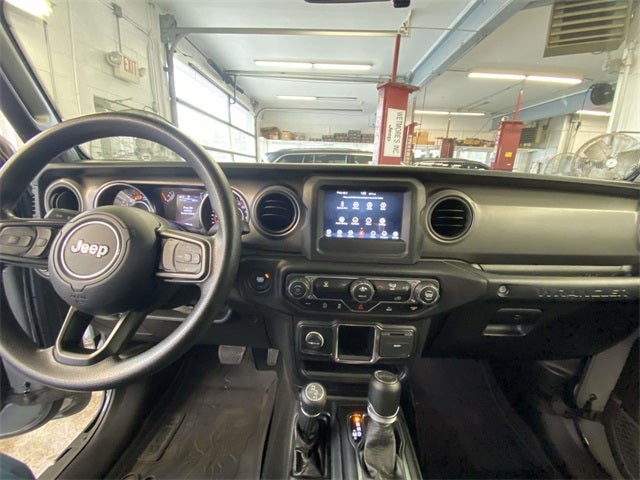 2022 Jeep Wrangler Willys