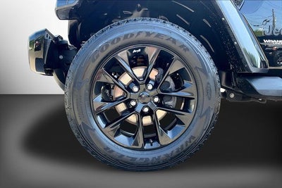 2022 Jeep Wrangler Unlimited Sahara High Altitude