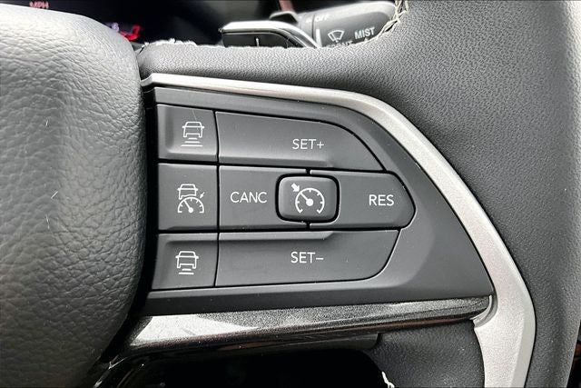 2023 Jeep Grand Cherokee Altitude X