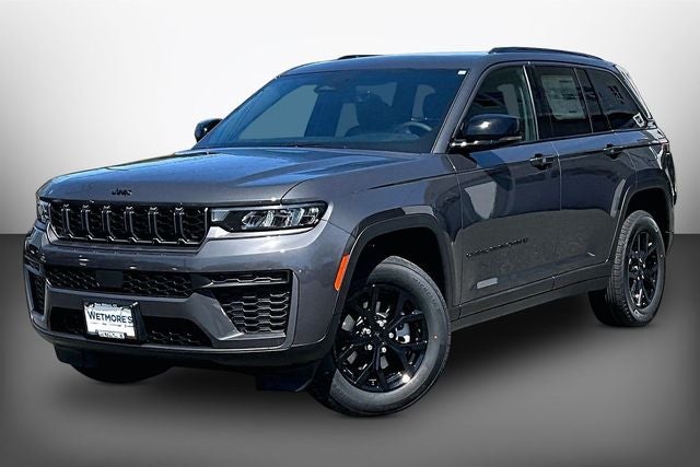2026 Jeep Grand Cherokee Laredo Altitude