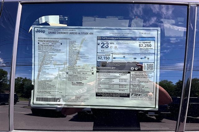 2026 Jeep Grand Cherokee Laredo Altitude