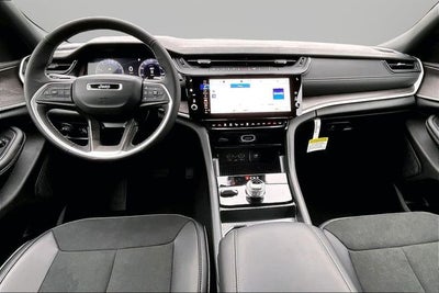 2026 Jeep Grand Cherokee Altitude