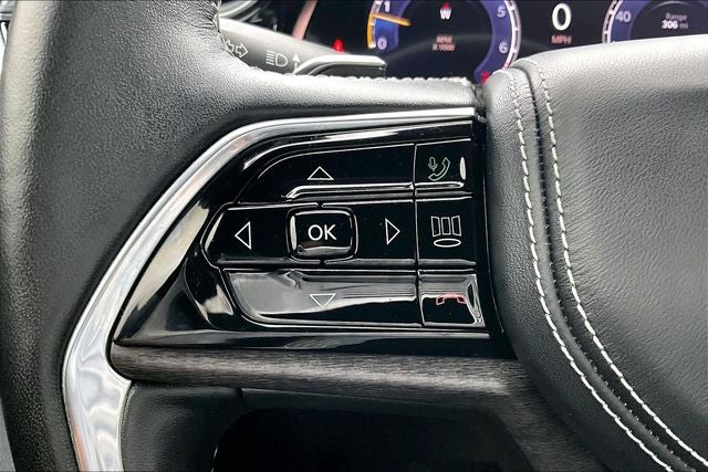 2022 Jeep Grand Cherokee Overland