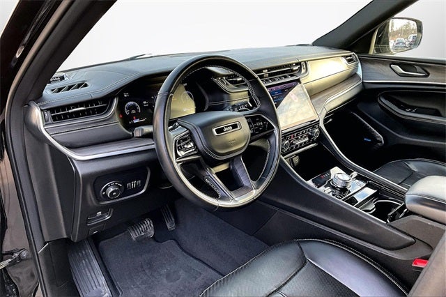 2022 Jeep Grand Cherokee Overland