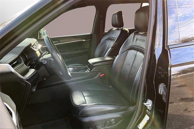 2022 Jeep Grand Cherokee Overland