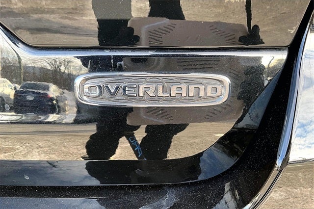 2022 Jeep Grand Cherokee Overland