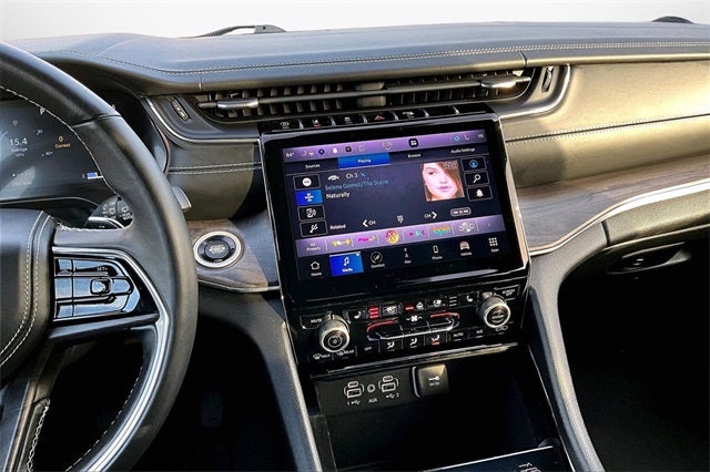 2022 Jeep Grand Cherokee Overland