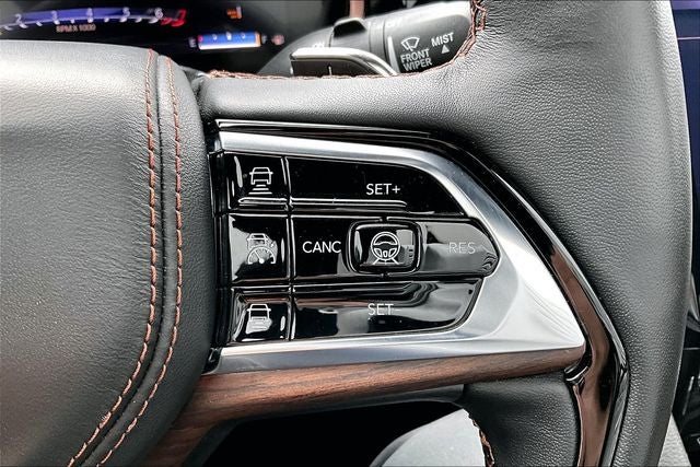 2022 Jeep Grand Cherokee Summit