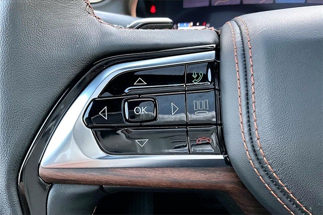 2025 Jeep Grand Cherokee Summit