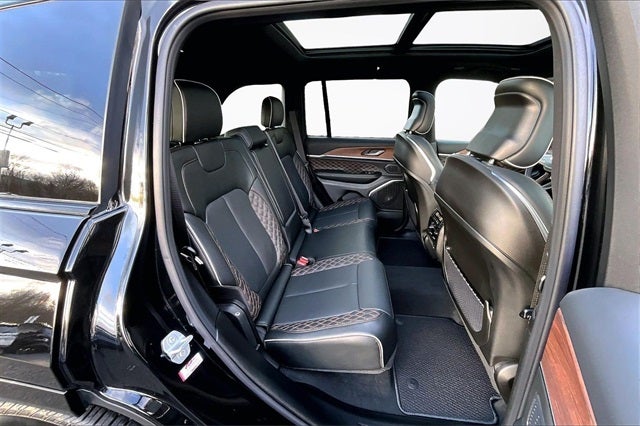 2025 Jeep Grand Cherokee Summit