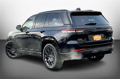 2025 Jeep Grand Cherokee Summit