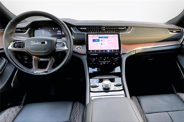 2025 Jeep Grand Cherokee Summit