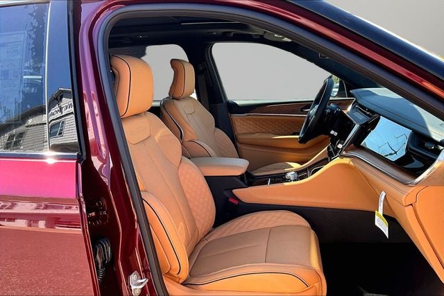 2026 Jeep Grand Cherokee Summit