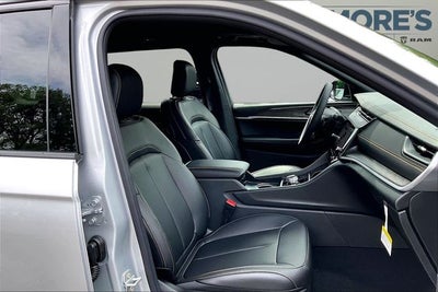 2026 Jeep Grand Cherokee L 85th Anniversary Edition