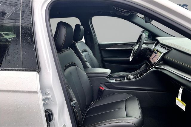 2026 Jeep Grand Cherokee L 85th Anniversary Edition