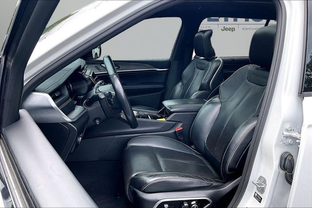 2022 Jeep Grand Cherokee L Overland