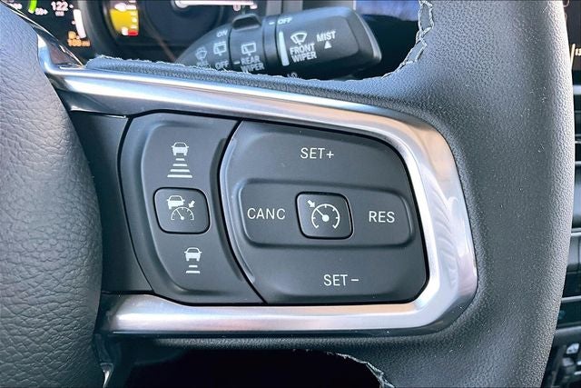 2025 Jeep Wrangler Sahara 4xe