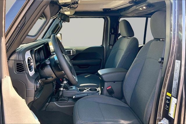 2025 Jeep Wrangler Sahara 4xe