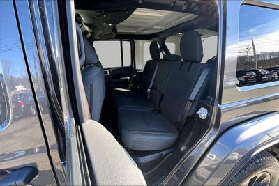 2025 Jeep Wrangler Sahara 4xe