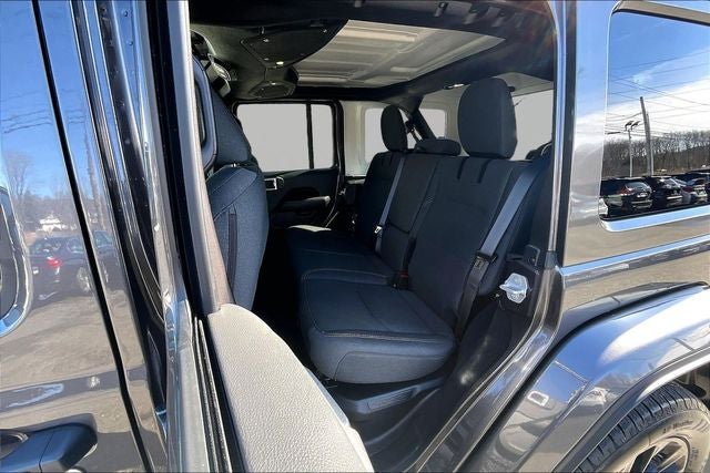 2025 Jeep Wrangler Sahara 4xe