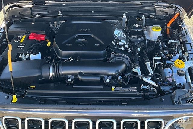 2025 Jeep Wrangler Sahara 4xe