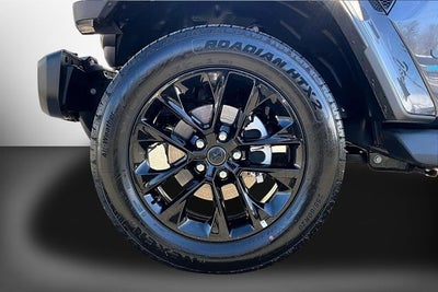 2025 Jeep Wrangler Sahara 4xe