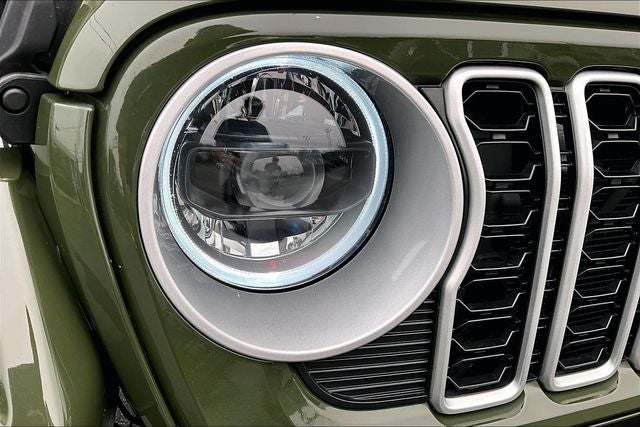 2024 Jeep Wrangler Sahara 4xe