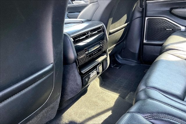 2024 Jeep Wagoneer L Series III