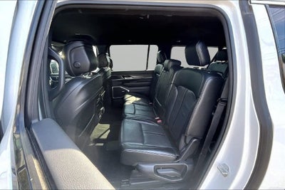 2024 Jeep Wagoneer L Series III