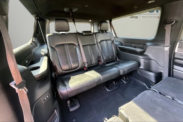 2024 Jeep Wagoneer L Series III
