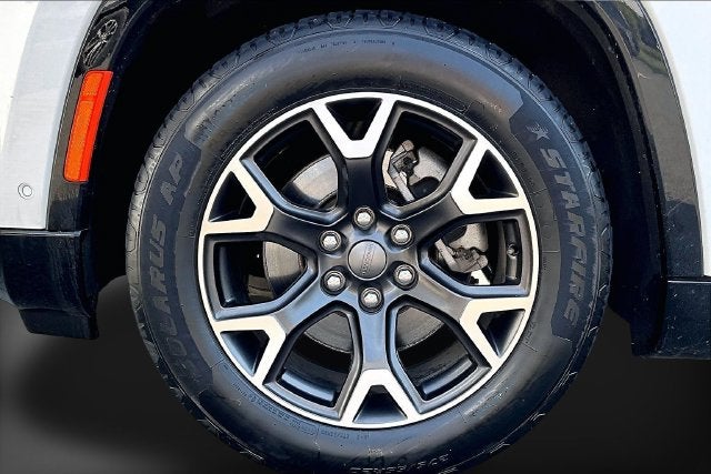 2024 Jeep Wagoneer L Series III