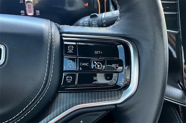 2024 Jeep Grand Wagoneer L Series II