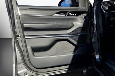 2024 Jeep Grand Wagoneer L Series II