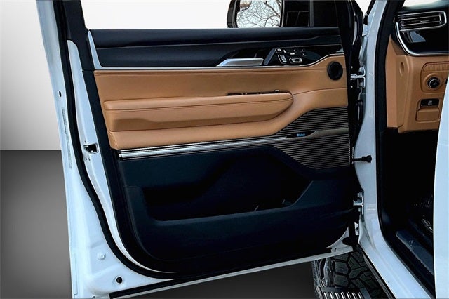 2024 Jeep Grand Wagoneer Series III