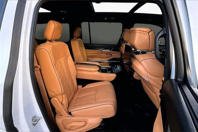 2024 Jeep Grand Wagoneer Series III