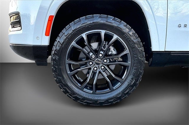 2024 Jeep Grand Wagoneer Series III