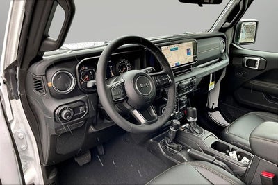 2026 Jeep Gladiator Sahara
