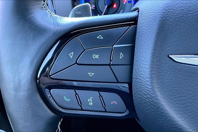 2023 Chrysler 300 C