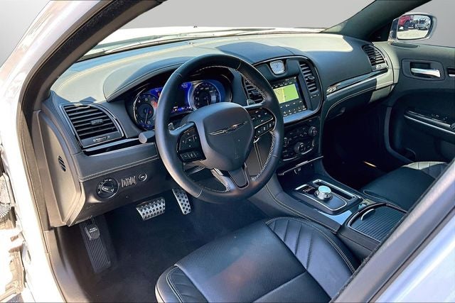 2023 Chrysler 300 C
