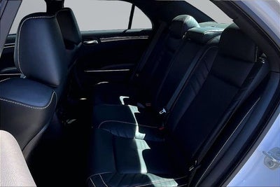 2023 Chrysler 300 C