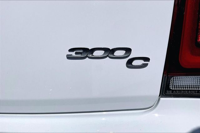 2023 Chrysler 300 C
