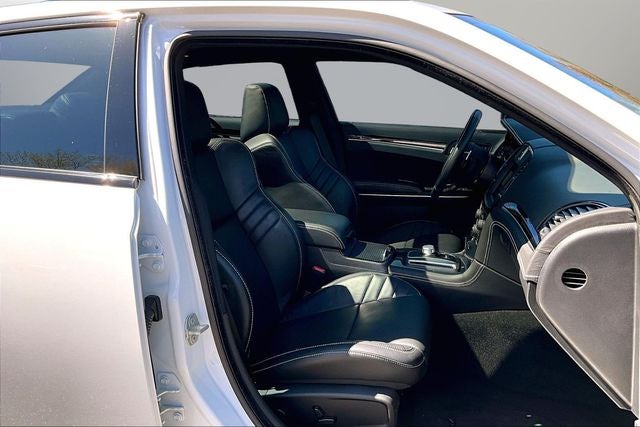 2023 Chrysler 300 C