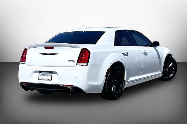2023 Chrysler 300 C