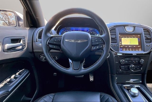 2023 Chrysler 300 C