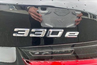 2022 BMW 3 Series 330e xDrive