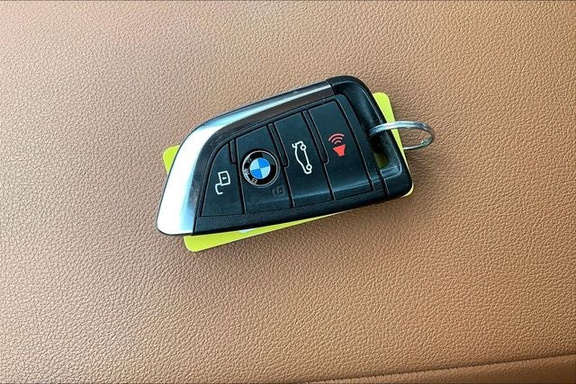 2022 BMW 3 Series 330e xDrive