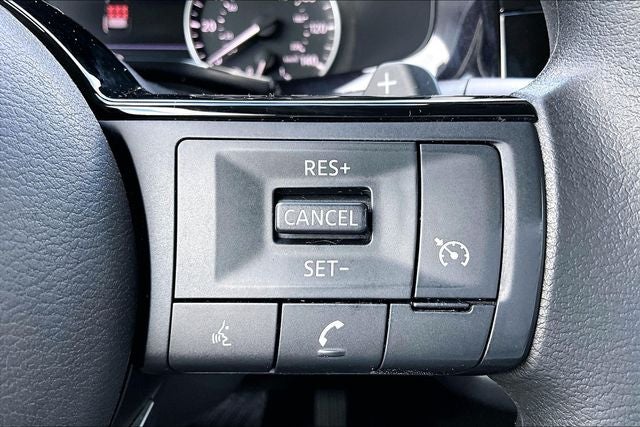 2022 Nissan Pathfinder S