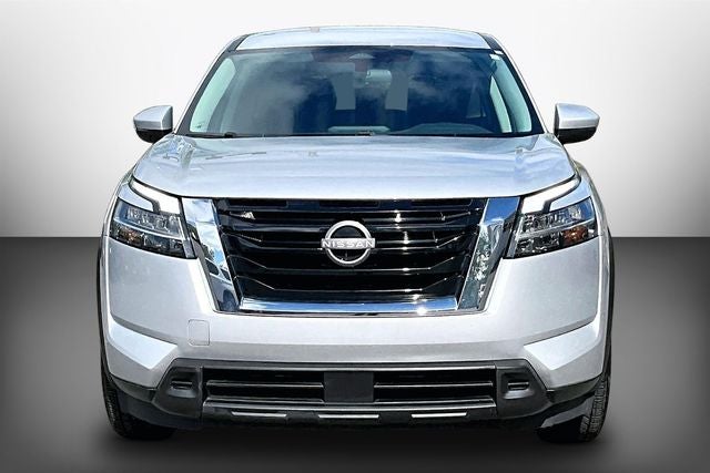 2022 Nissan Pathfinder S