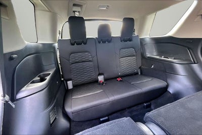2022 Nissan Pathfinder S