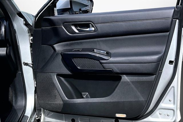2022 Nissan Pathfinder S